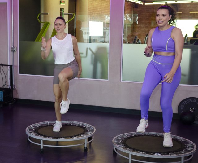 Aula de Jump, nos mini trampolins.
